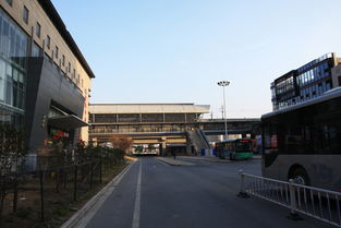 昆山花桥商务中心与昆山市花桥中心校 区域发展的双引擎